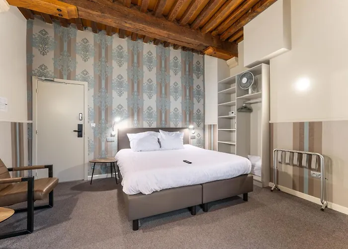 Hotel Karel De Stoute